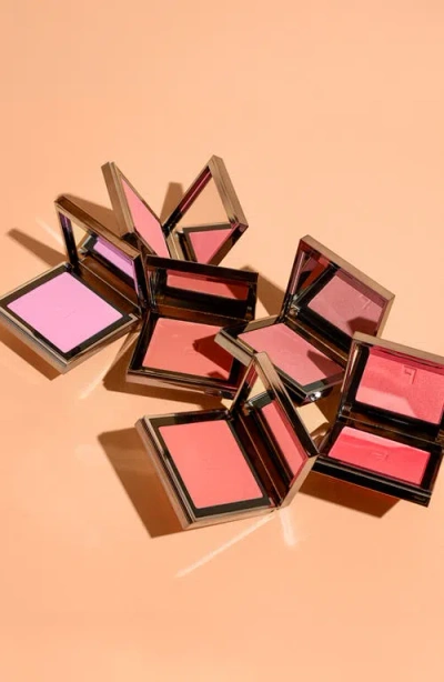Doucce Cheek Blush In Brown