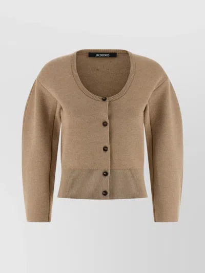 Jacquemus Le Gilet Doppio Beige Cardigan With Round Neck And Ribbed Trims In Wool Blend Stretch Woman In Neutral