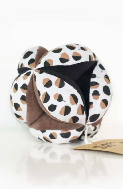 Wee Gallery Developmental Bundle For Baby In Brown