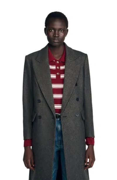 Sandro Fitted Double Breasted Coat In Gray