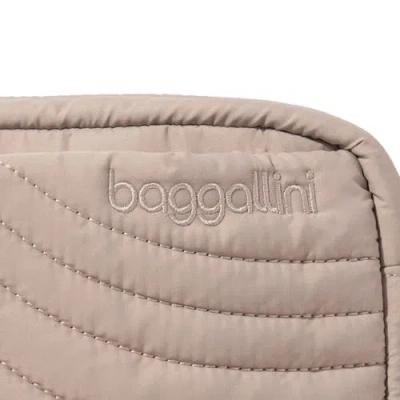 Baggallini Set Wave Crossbody Bag In Neutral