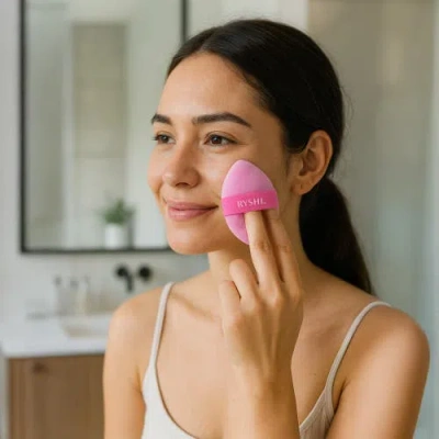 Pursonic Flawless Finish & Fresh Skin Bundle Reversible Sponge + Reusable Makeup Remover Cloths In Multi