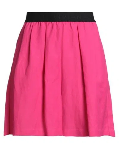 Liviana Conti Woman Shorts & Bermuda Shorts Fuchsia Size 12 Viscose, Linen In Pink