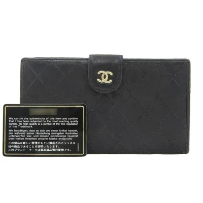 Pre-owned Chanel Leather Long Wallet With Clasp In Black