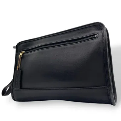 Pre-owned Coach Leather Clutch Bag () In Black