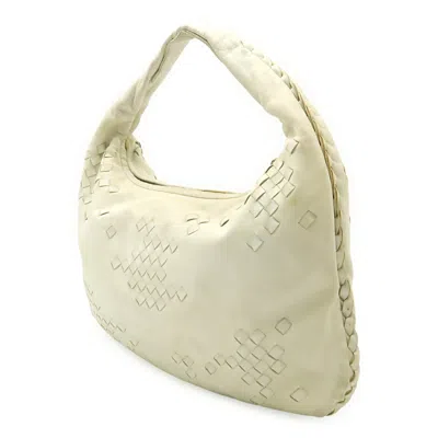 Pre-owned Bottega Veneta White Intrecciato Handbag Shoulder Bag ()