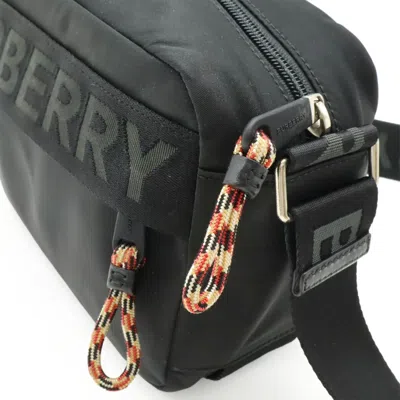 Pre-owned Burberry Black Nylon Leather Shoulder Bag ()