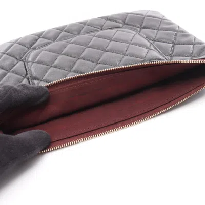 Pre-owned Chanel Black Leather Clutch Bag ()