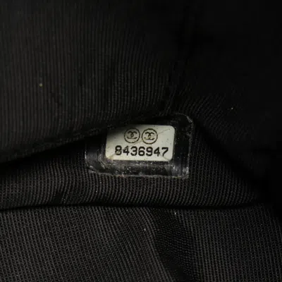 Pre-owned Chanel Black Leather Tote Bag ()