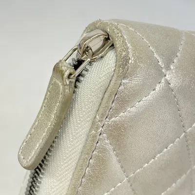 Pre-owned Chanel Silver Leather Long Wallet (bi-fold) ()
