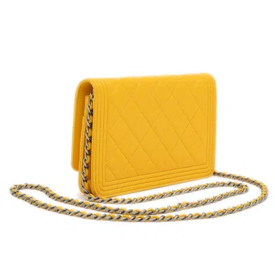 Pre-owned Chanel Yellow Leather Chain/shoulder Wallet ()