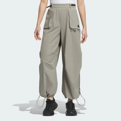 Adidas Originals (wmns) Adidas City Escape Tracksuit Bottoms Asia Sizing 'grey' In Multi
