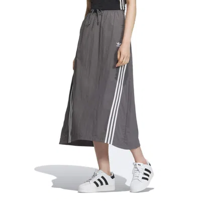 Adidas Originals (wmns) Adidas 3-stripes Parachute Skirt 'grey' In Gray