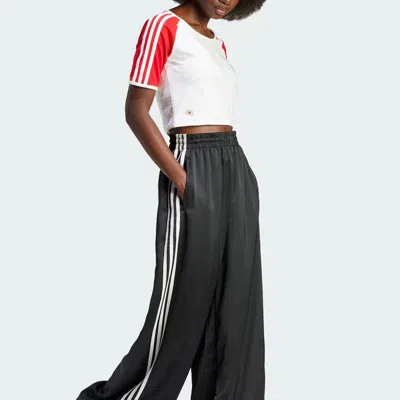 Adidas Originals (wmns)  X Mickey Mouse 3-stripes Icon For Her Baby T-shirt Asia Sizing 'white Red'