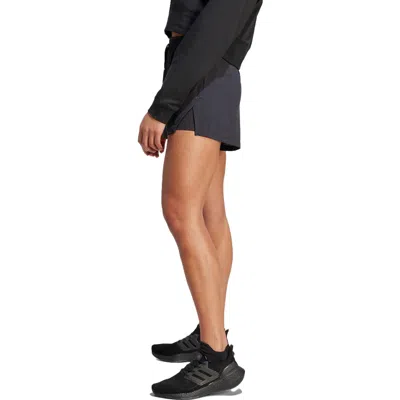 Adidas Originals (wmns) Adidas Hiit Heat.rdy Two-in-one Shorts 'black'