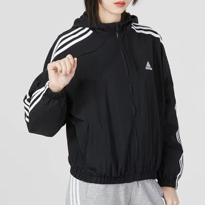 Adidas Originals (wmns) Adidas Essentials 3-stripes Woven Windbreaker Asia Sizing 'black White' In Multi