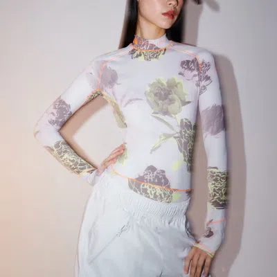 Adidas Originals (wmns) Adidas By Stella Mccartney Cropped Long-sleeve Top (asia Szing) Asia Sizing 'white' In Metallic