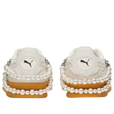 Puma (wmns)  Indoor Feminine Pack 'warm White Vapor Gray  Black' In Neutral