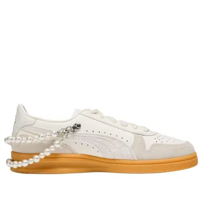 Puma (wmns)  Indoor Feminine Pack 'warm White Vapor Gray  Black' In Neutral