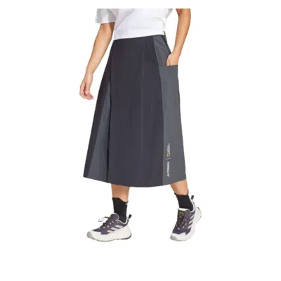 Adidas Originals (wmns) Adidas Nat Geo Wind.rdy Skirt 'black' In Blue