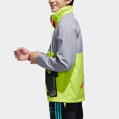 Adidas Originals (wmns) Adidas Neo Radio Windbreaker Anork In Gray