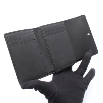 Pre-owned Louis Vuitton Black Leather Wallet (tri-fold) ()