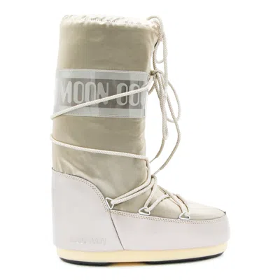 Moon Boot Icon Glance Boots In Silver