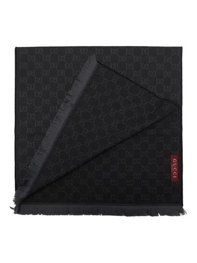 Gucci Gg-pattern Scarf In Black