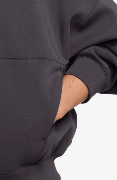 Nike 24.7 Impossiblysoft Dri-fit Oversize Half Zip Top In Gray