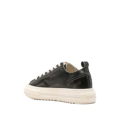 Dsquared2 Round-toe Low-top Sneakers In Black