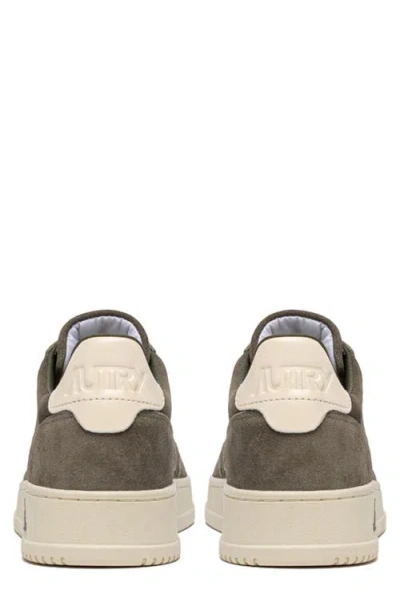 Autry Low Top Suede Panels Sneakers In Multi