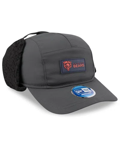 New Era Men's Charcoal Chicago Bears 2025 Sideline Cold Weather Runner Dog Ear Adjustable Hat In Gray