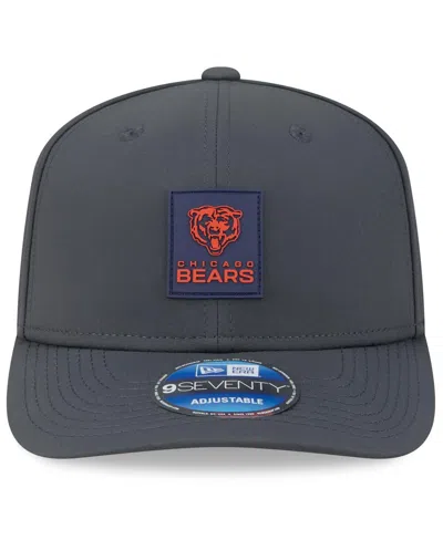 New Era Men's Charcoal Chicago Bears 2025 Sideline Cold Weather 9seventy Adjustable Hat In Gray