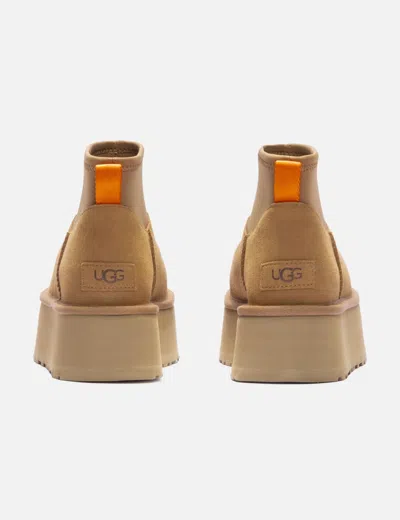 Ugg Classic Mini Dipper Platform Boots In Brown