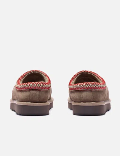 Ugg Low Slippers With Sheepskin Lining In Neutral