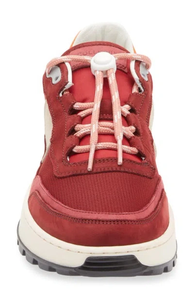 Collegium Pillar Trail Sneaker In Red
