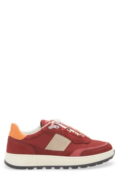 Collegium Pillar Trail Sneaker In Red