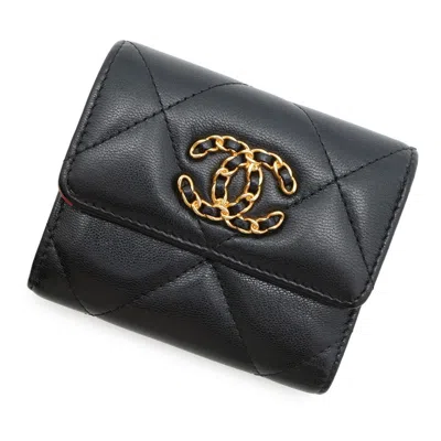 Pre-owned Chanel Black Leather Wallet (tri-fold) ()