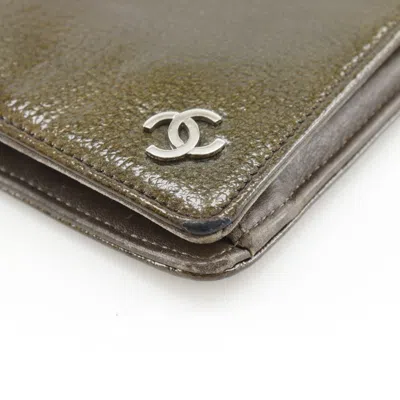Pre-owned Chanel Bronze Patent Leather Coin Purse/coin Case () In Brown