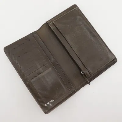 Pre-owned Chanel Bronze Patent Leather Coin Purse/coin Case () In Brown
