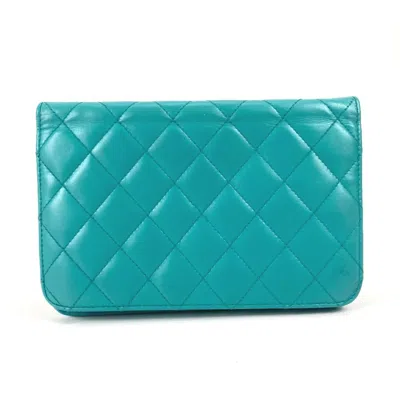Pre-owned Chanel Green Leather Chain/shoulder Wallet ()