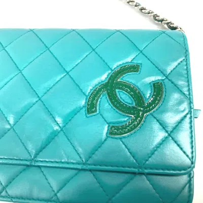 Pre-owned Chanel Green Leather Chain/shoulder Wallet ()