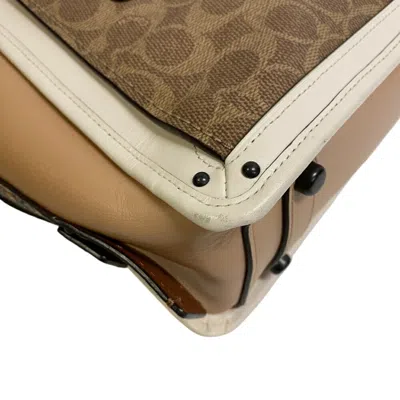 Pre-owned Coach Signature Beige Leather Handbag Shoulder Bag () In Sand