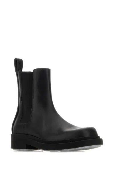 Bottega Veneta Women Ben Leather Chelsea Boots In Black