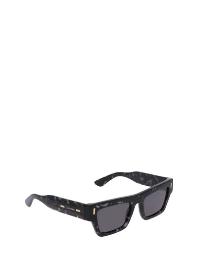 Calvin Klein Sunglasses In Black