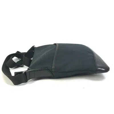 Pre-owned Gucci Black Gg Canvas Shoulder Bag ()