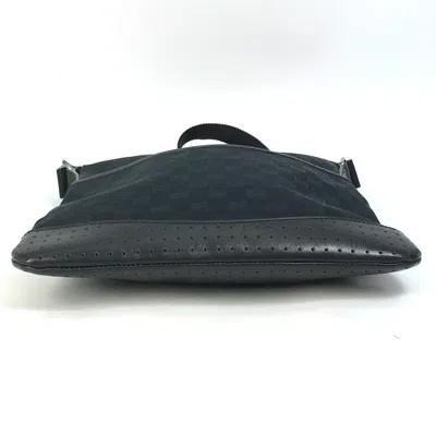 Pre-owned Gucci Black Gg Canvas Shoulder Bag ()