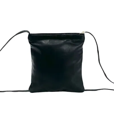 Pre-owned Loewe Black Leather Pochette Shoulder Bag ()