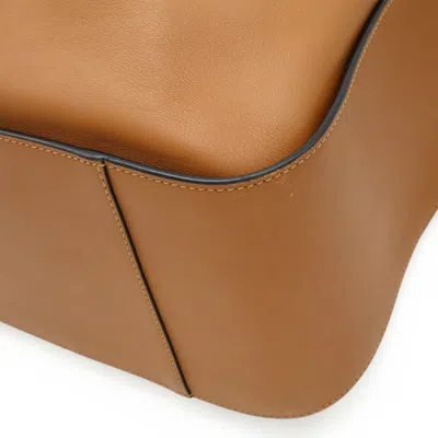 Pre-owned Loewe Brown Leather Handbag Shoulder Bag ()