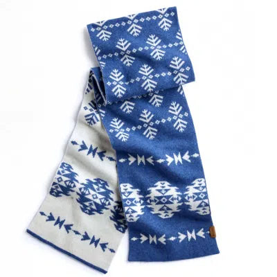 Pendleton Women's Luminaria Scarf In Light Blue In Blue